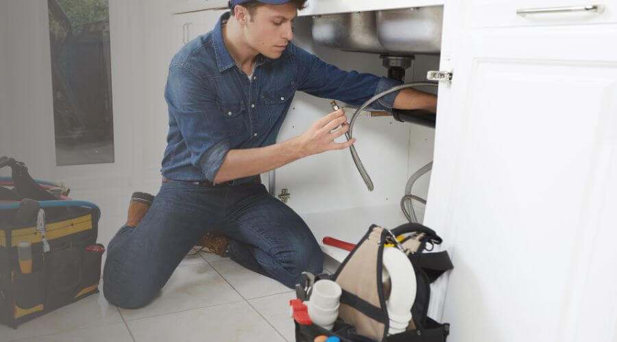 Professional water heater repair in Saint Louis, OK